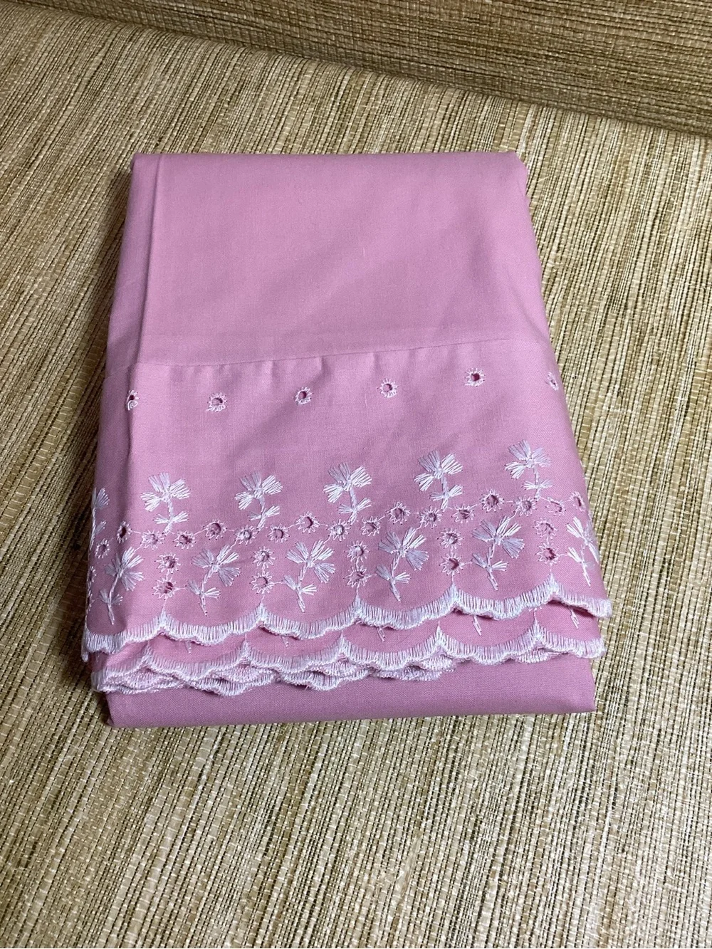 Vintage Pink Eyelet Trim Scalloped Hem King Size Pillowcases